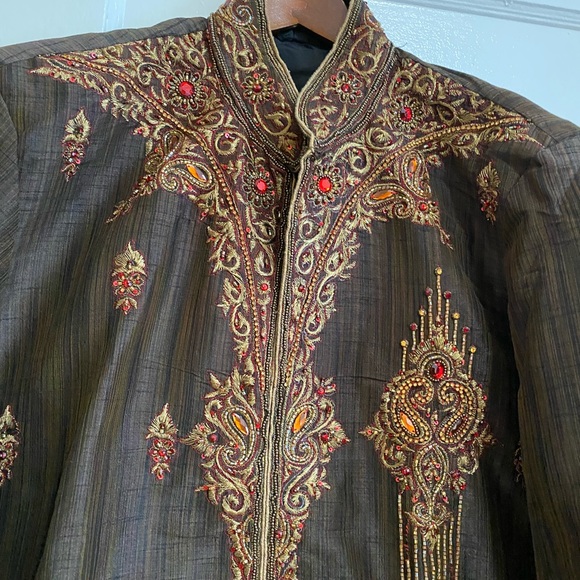 Beautiful sherwani brown color embroidery with zari and bids - Picture 2 of 2